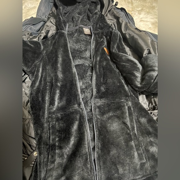 Roxy ski/snowboard jacket - Picture 4 of 5